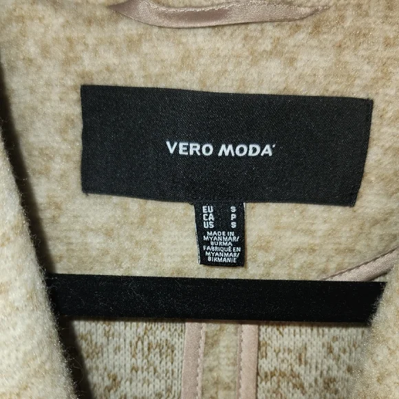 Vero Moda Olivia Belted Jacket Size Small Beige - Picture 2 of 6